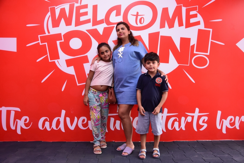 Toy Town Grand Opening-Wall of Fame